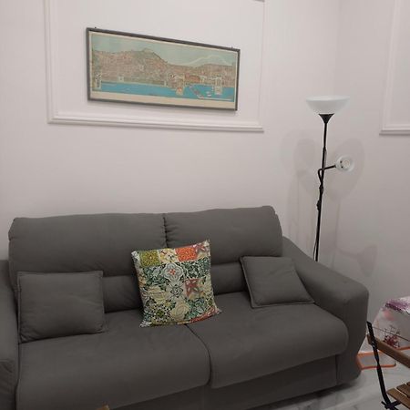 Luisa'S Apartment نابولي المظهر الخارجي الصورة